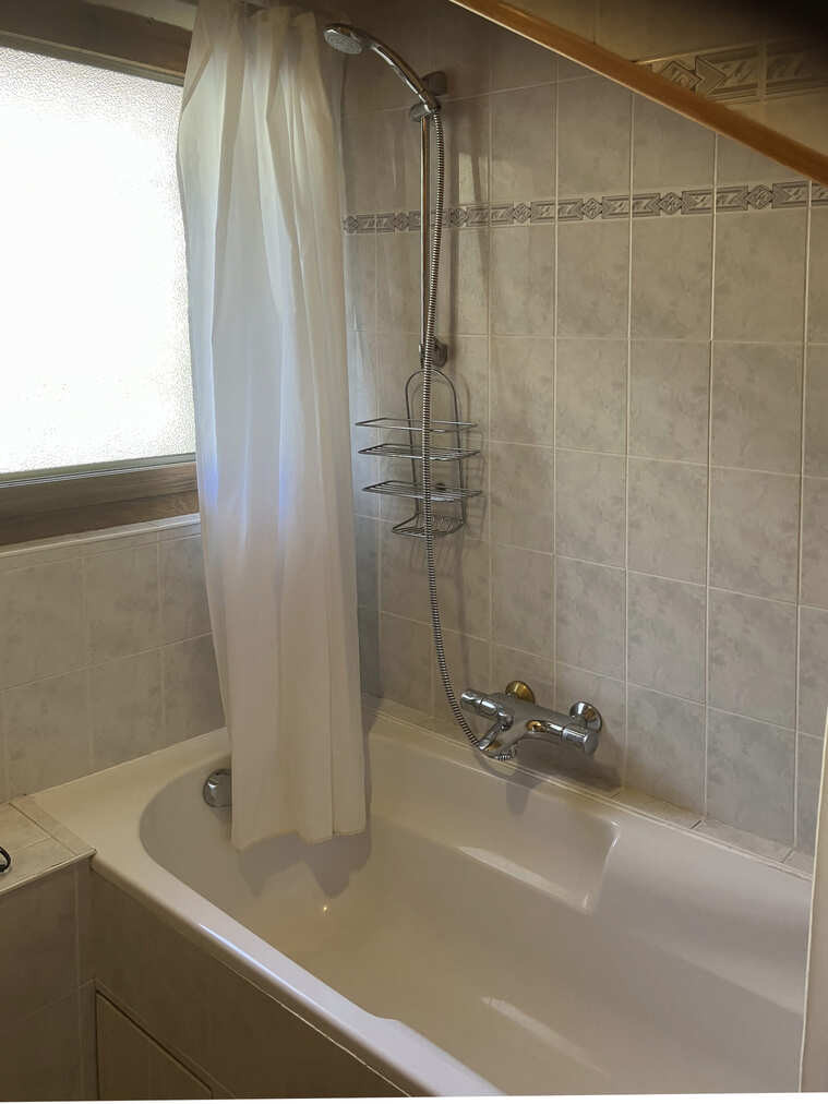 Chalet les Carlines, Top, Bathroom, Chatel, Snowy holiday Chalet les Carlines, Top, Bathroom, Chatel, Snowy holiday