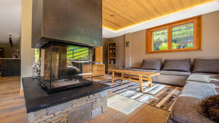 Chalet Les Laurentides, Chatel, Living room with fireplace, Haute Savoie