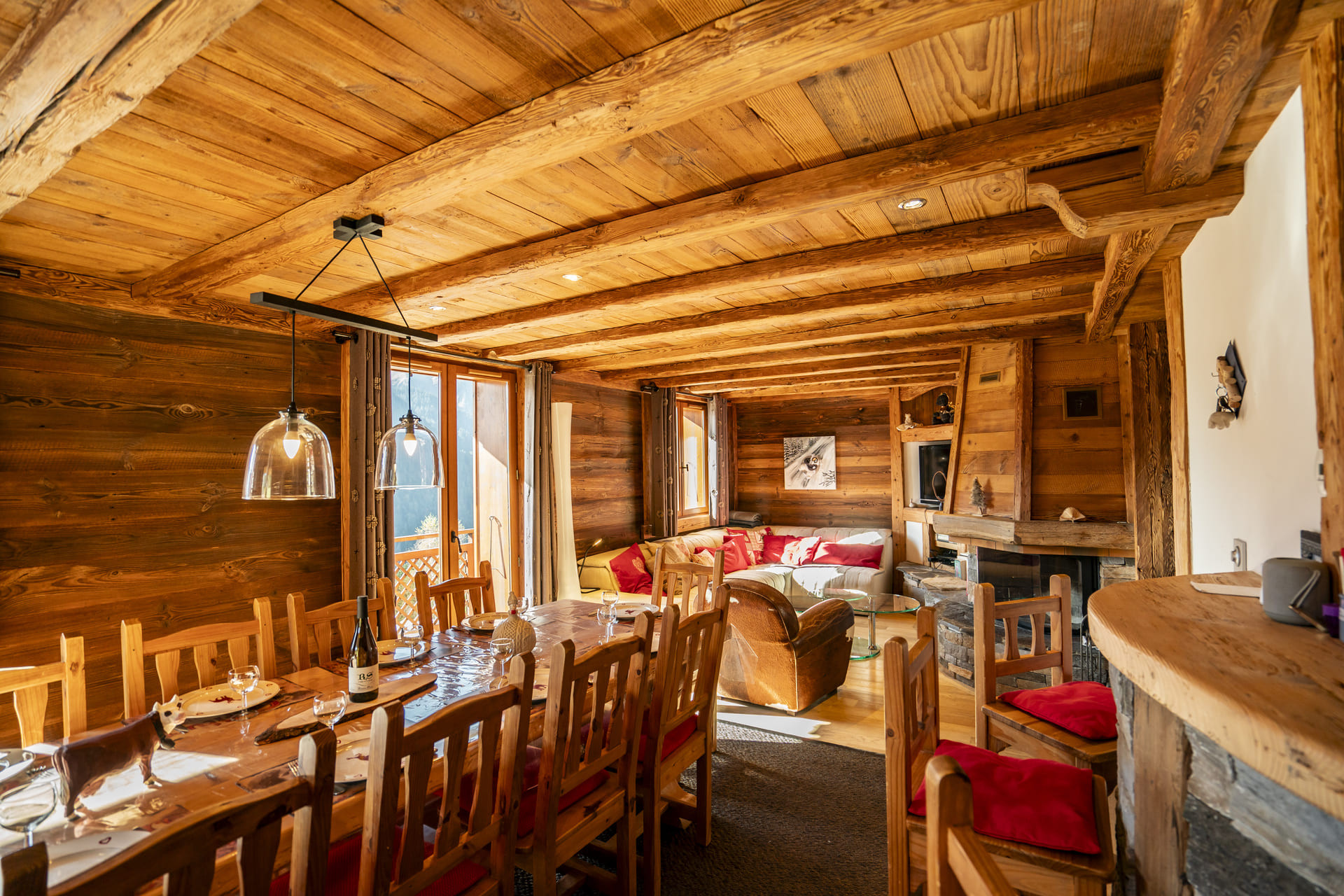 Chalet Tournesols, Living room, Family Holidays, Châtel Portes du Soleil
