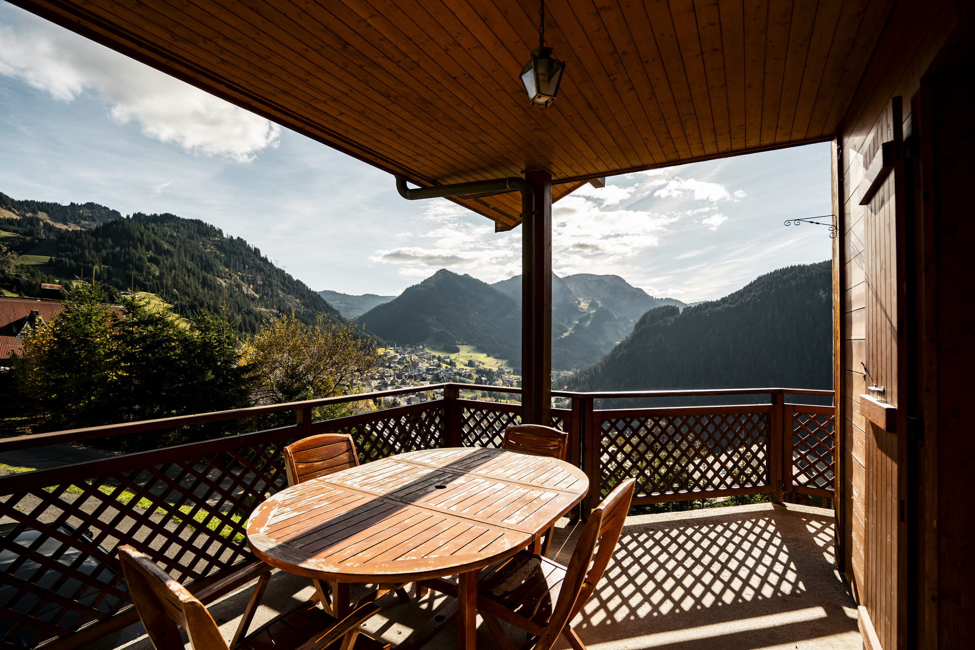 Chalet Tournesols, Sunny Terrace with view, Châtel Portes du Soleil