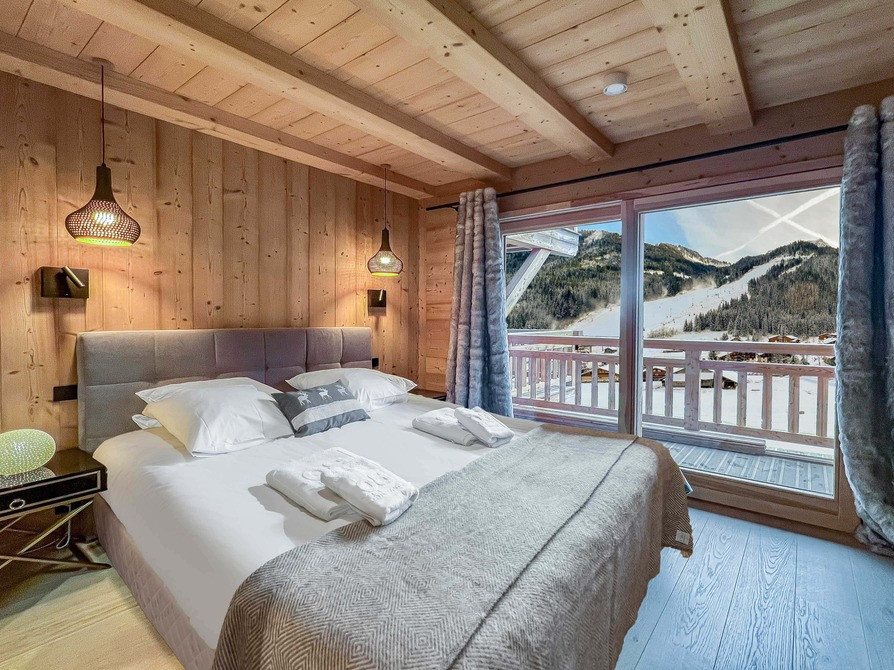 Chalet Linga, Double bedroom, Chatel, French Alpes Chalet Linga, Double bedroom, Chatel, French Alpes
