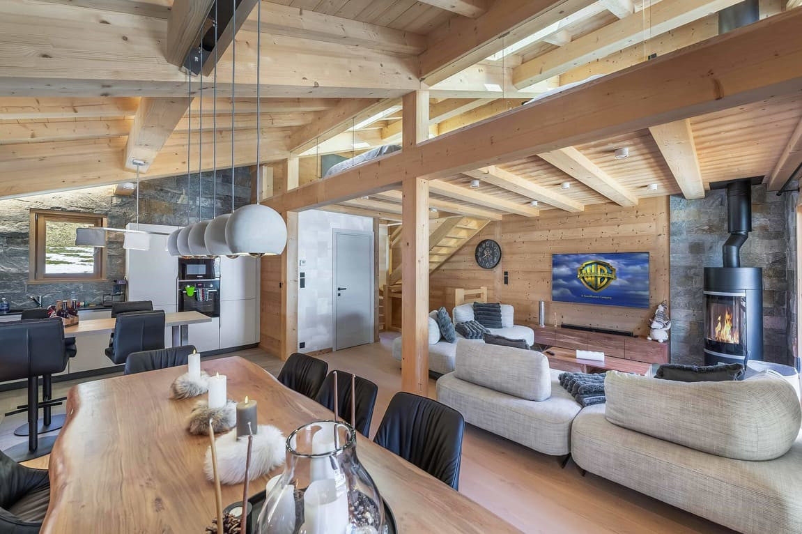 Chalet Linga, Dining room, Chatel, Family Activities Chalet Linga, Dining room, Chatel, Family Activities