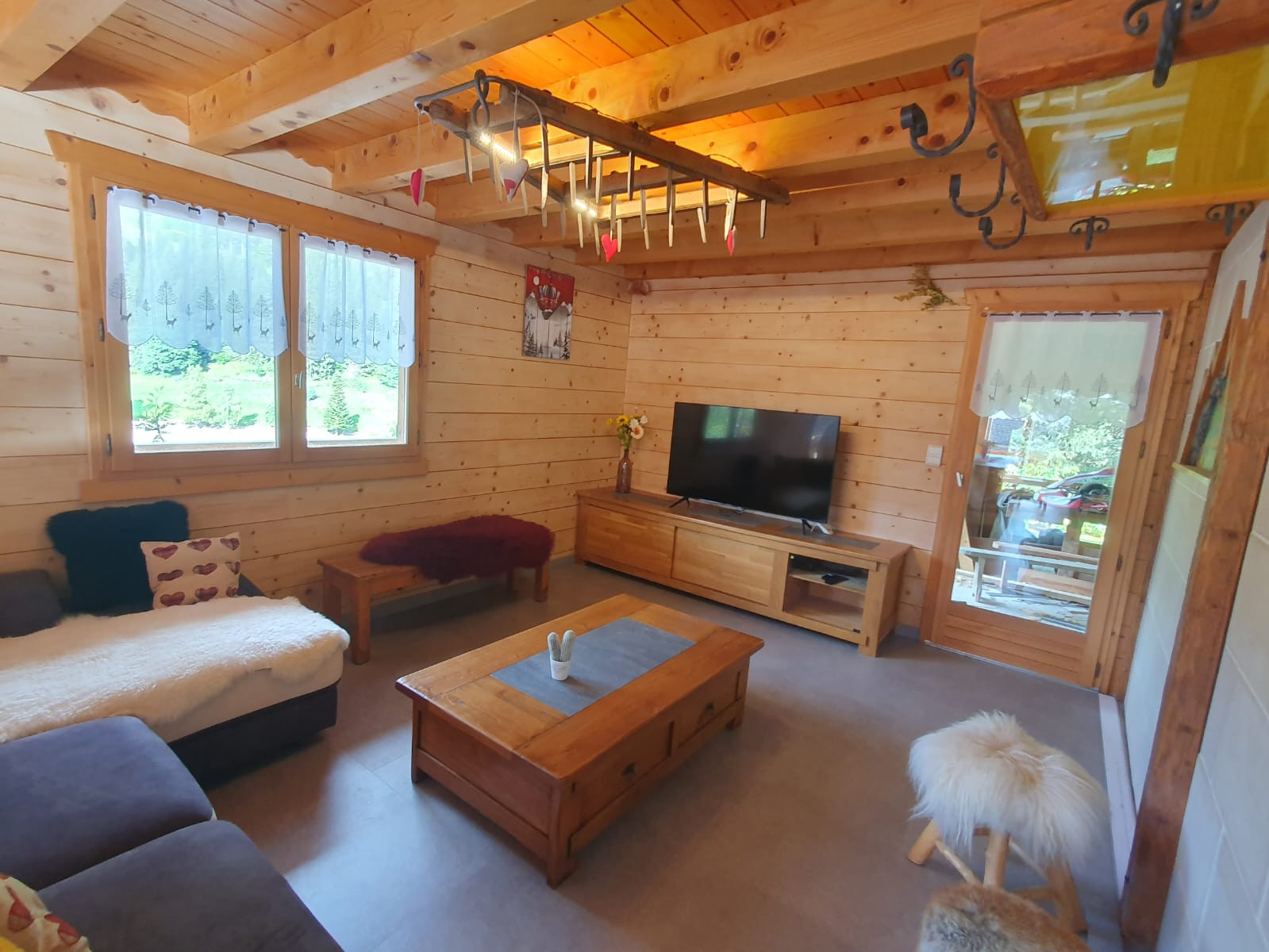 Chalet Lou Polaye Châtel, Living room, Snow Alps