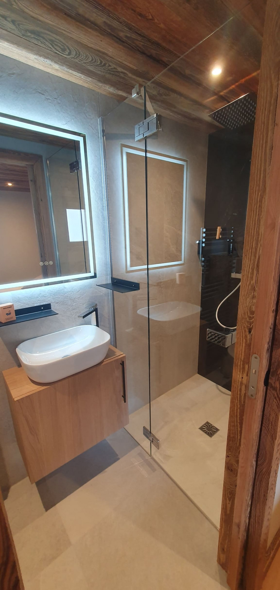 Chalet, shower room, Châtel: family mountain vacation
