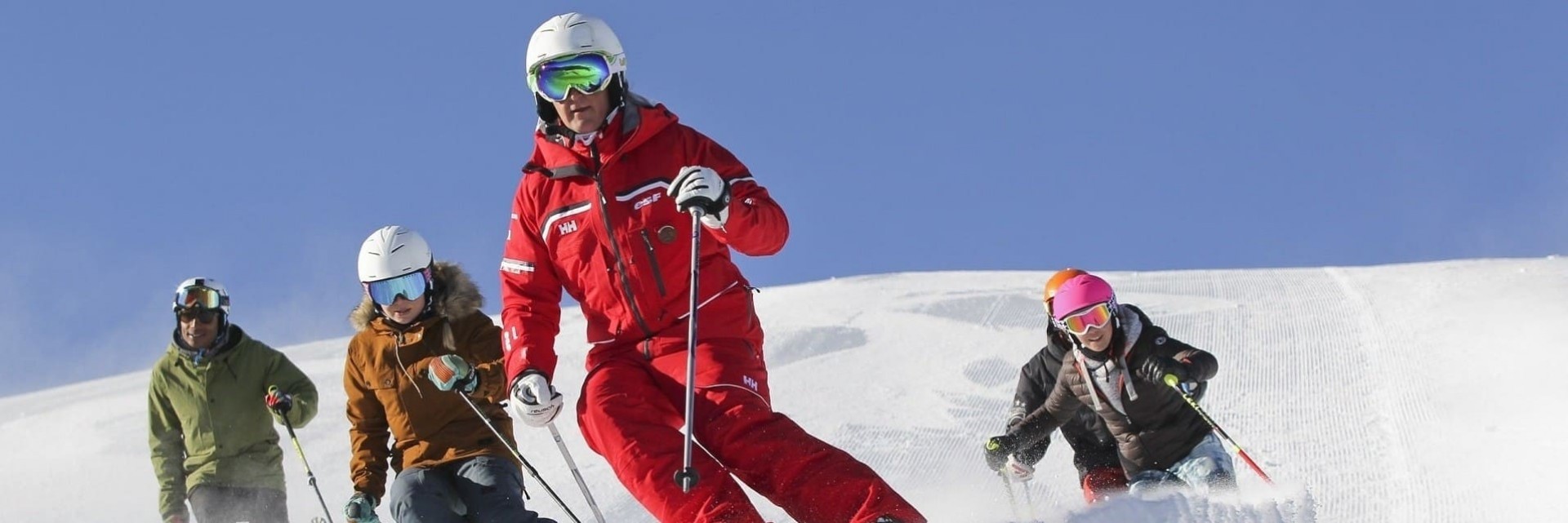 Adult skiing lessons ESF Chatel February