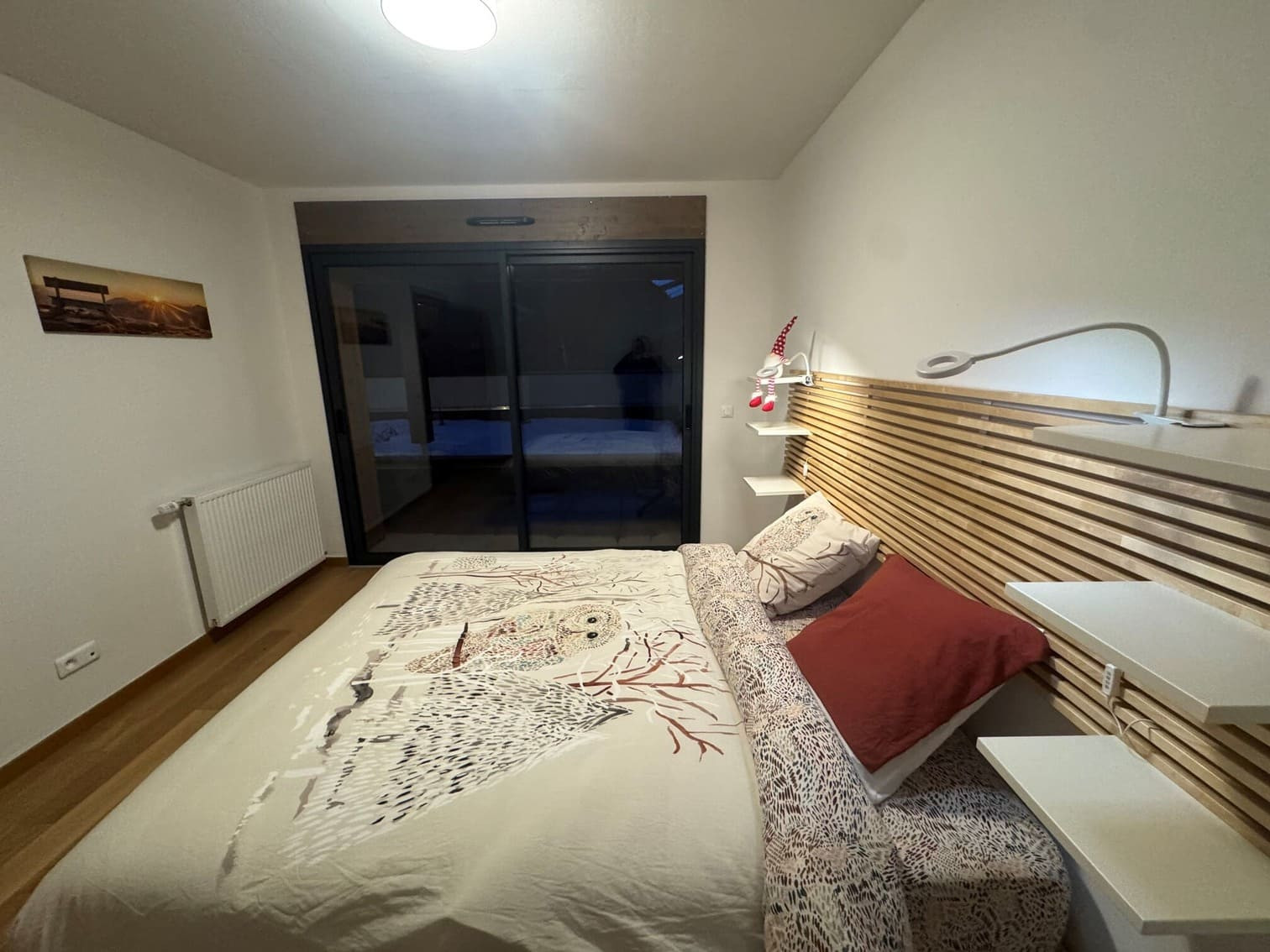 Les Soldanelles, appartment 4B, Chatel, bedroom, ski in family