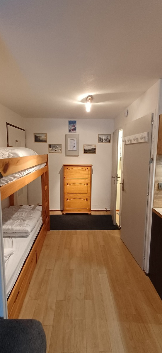Apartment rental in Chaumière des Neiges, Châtel, bunk beds
