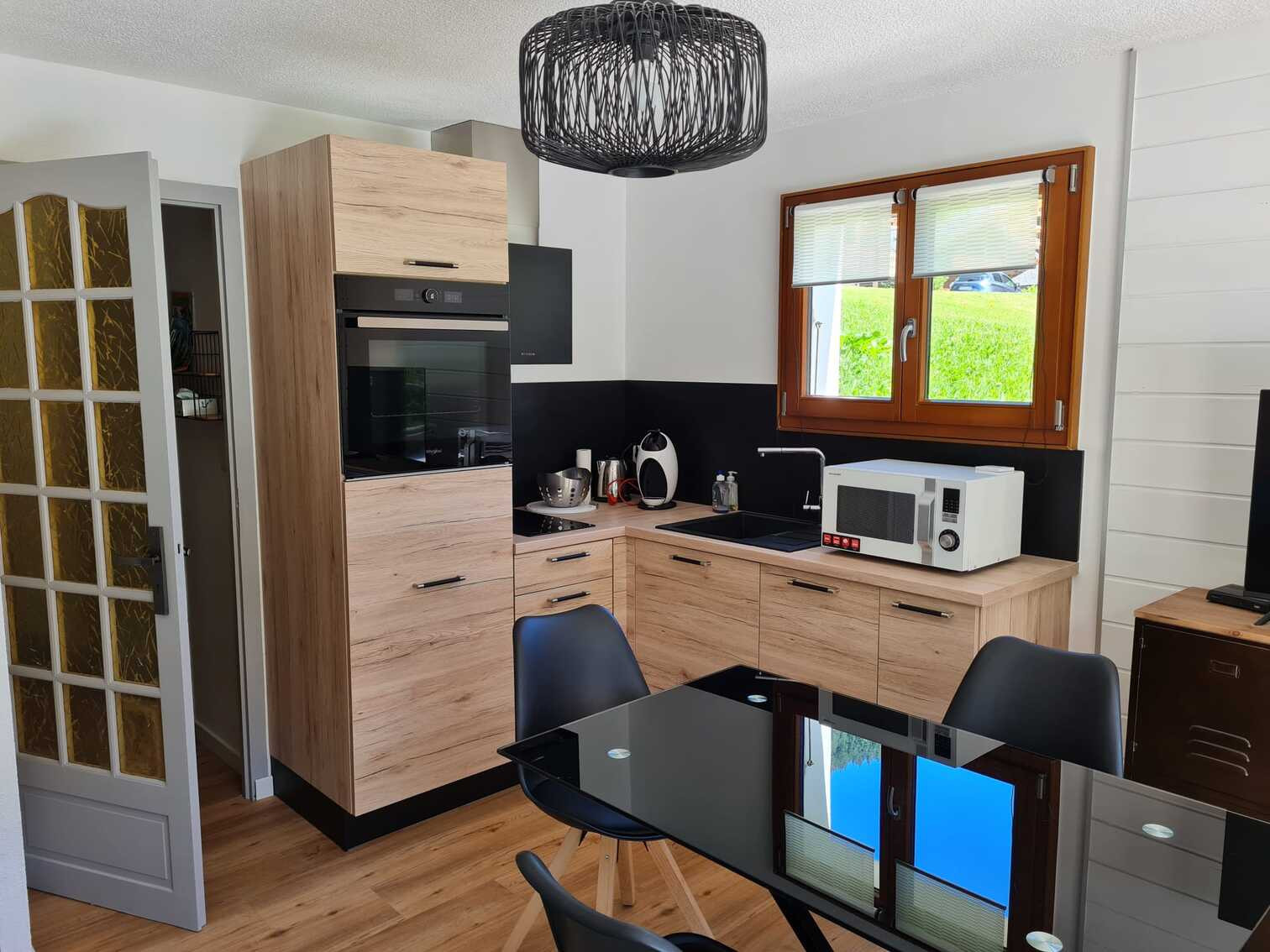 Orée des Pistes 17, Séjour avec cuisine, Châtel Haute-Savoie