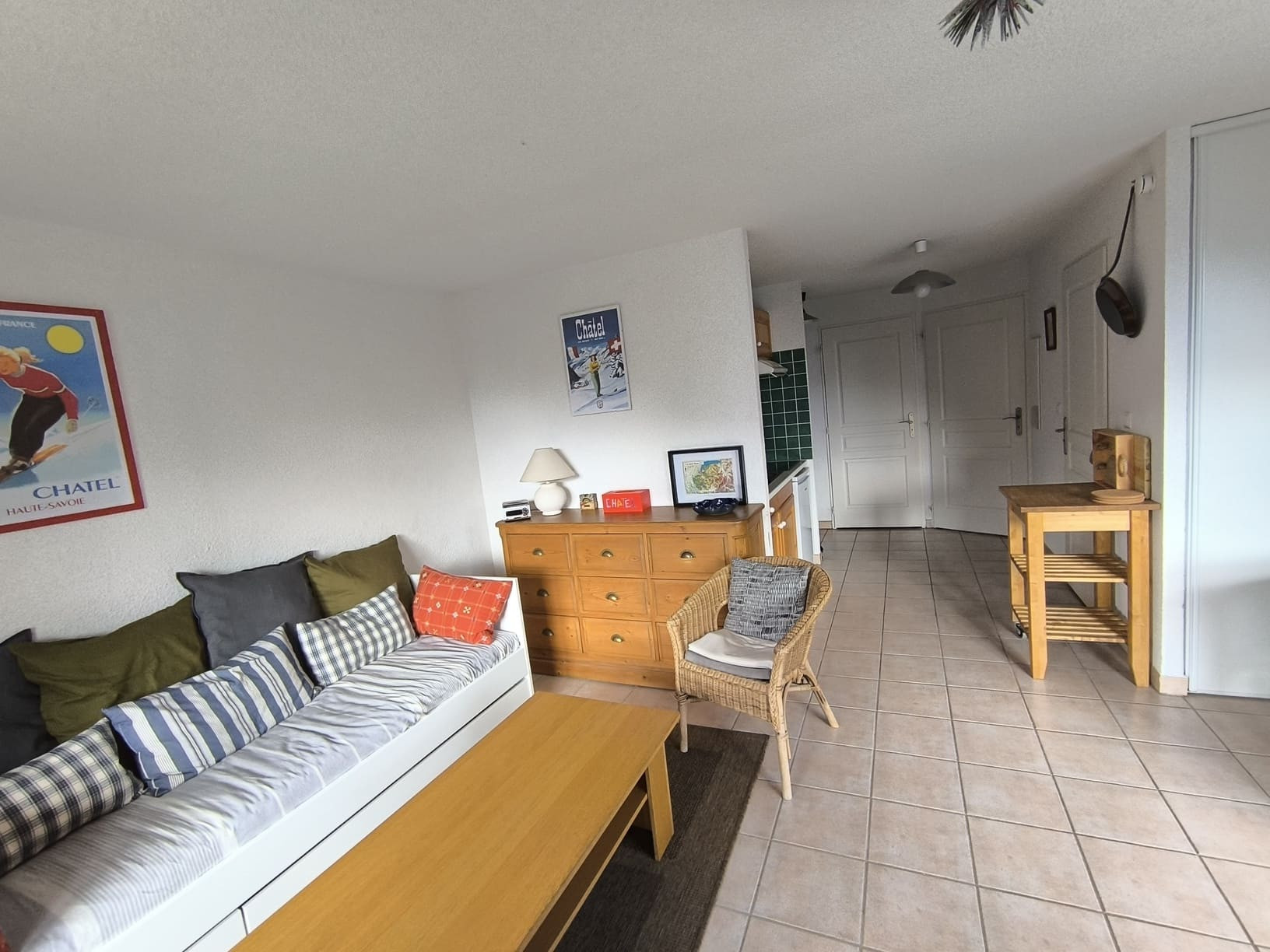 Residence Alpage, Apartment 3F, Chatel, Living room, Wellness at the resort