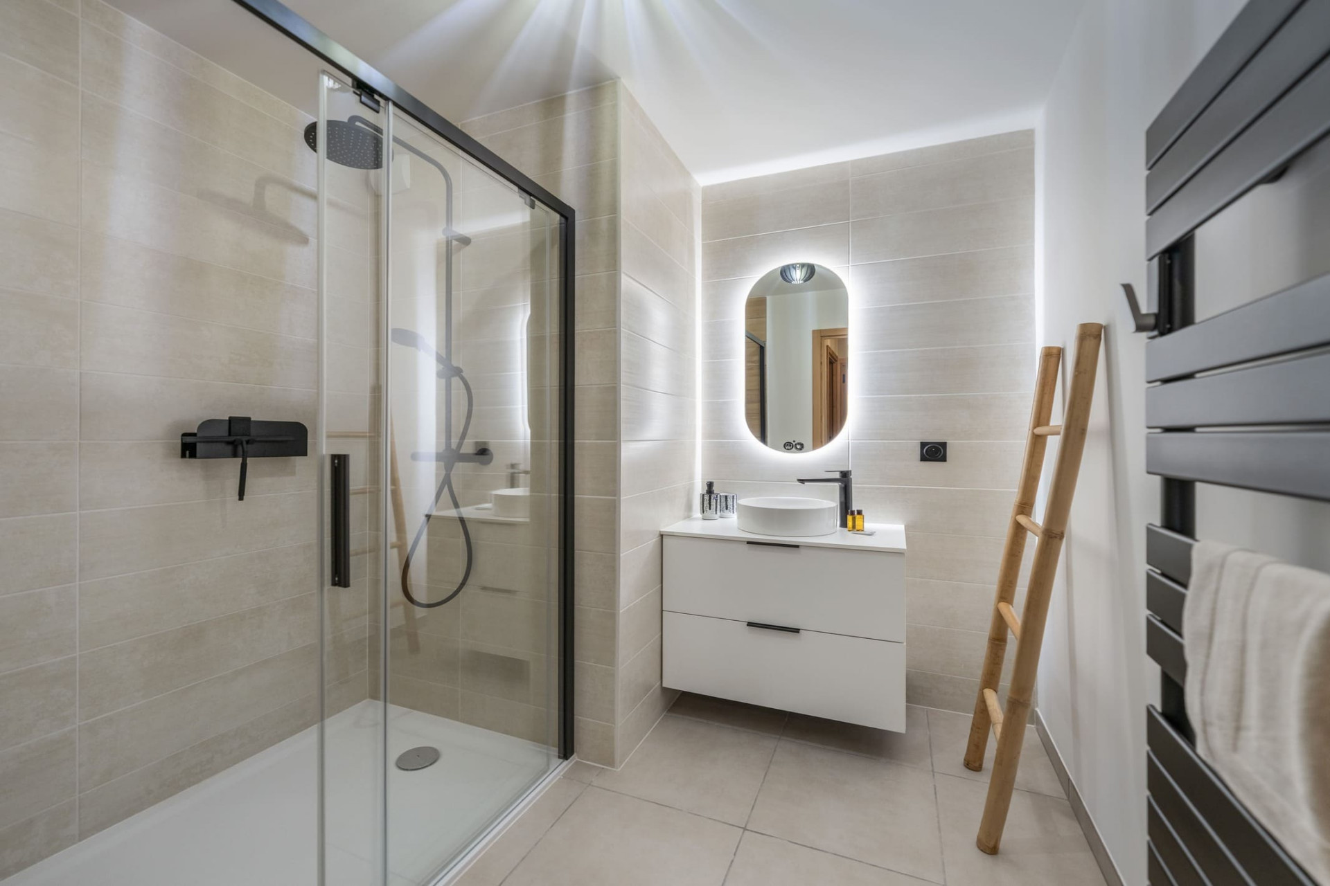 Art Mony Residence, Apartment 209, Châtel, Shower room, Hiking Art Mony Residence, Apartment 209, Châtel, Shower room, Hiking