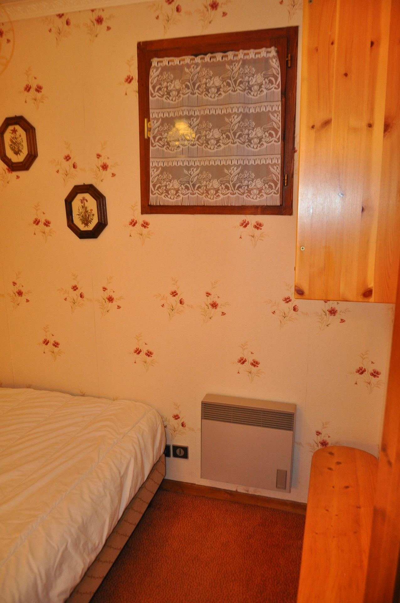 Residence Balcon du Lac, Bedroom double bed, Châtel Apartment 74