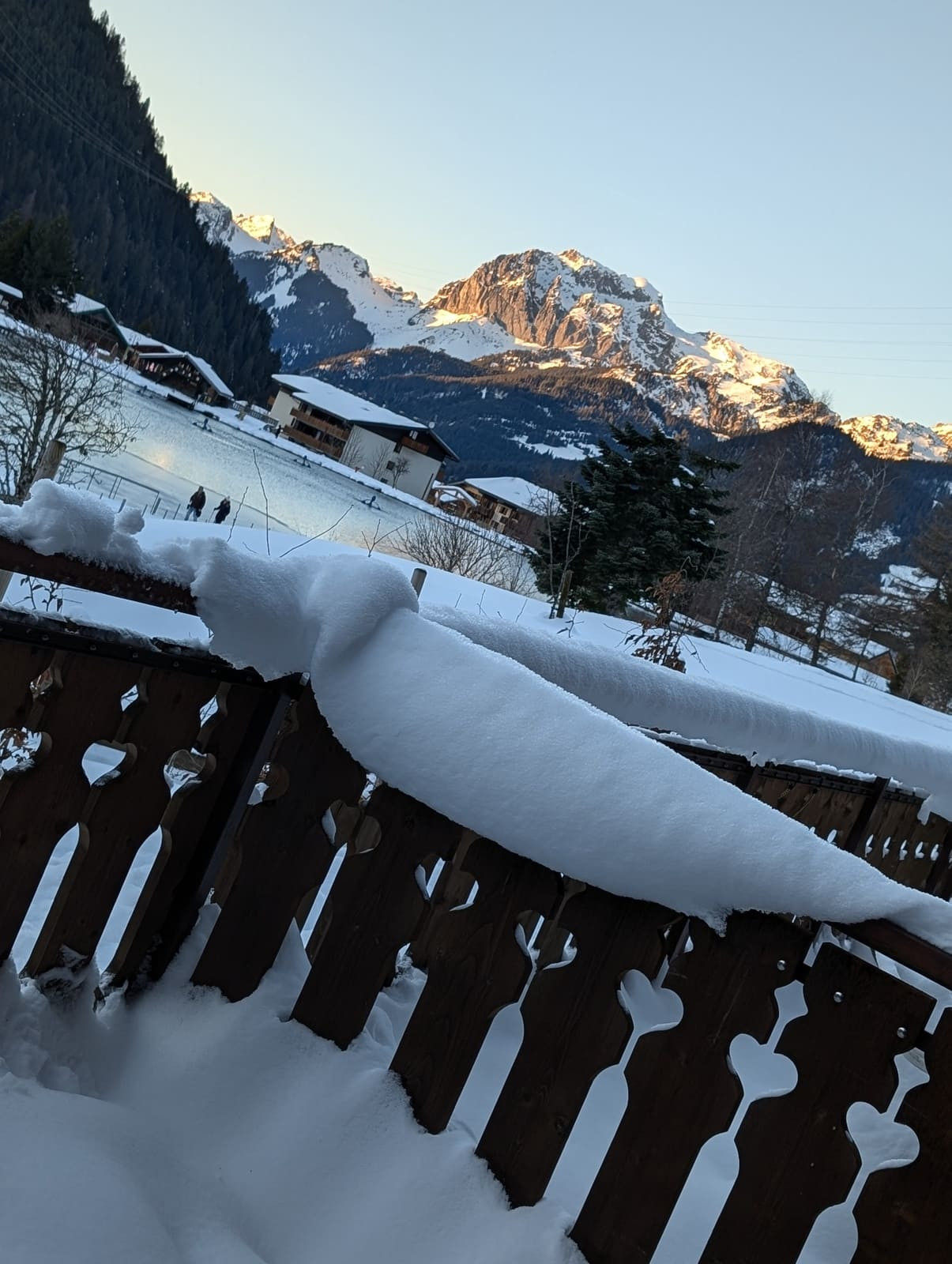 Residence Balcon du Lac, Balcony view, Châtel Winter mountain