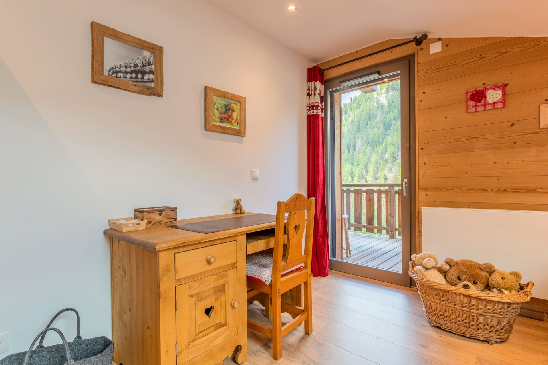 Chalets des Freinets Residence, Building C, Apartment 301, Dormitory, Châtel Reservation