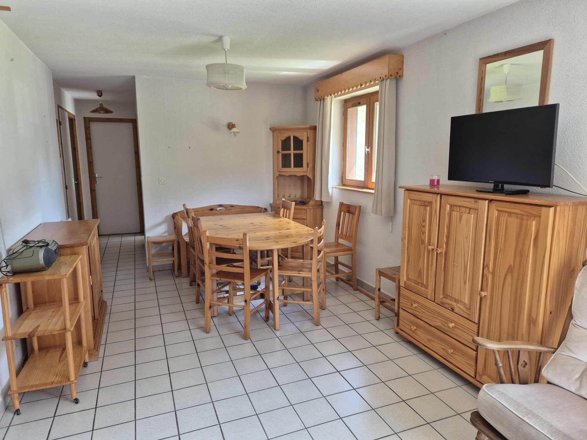 Le Chamois - Les Jonquilles Residence, dining room, Châtel: Ski, Snow, Sun
