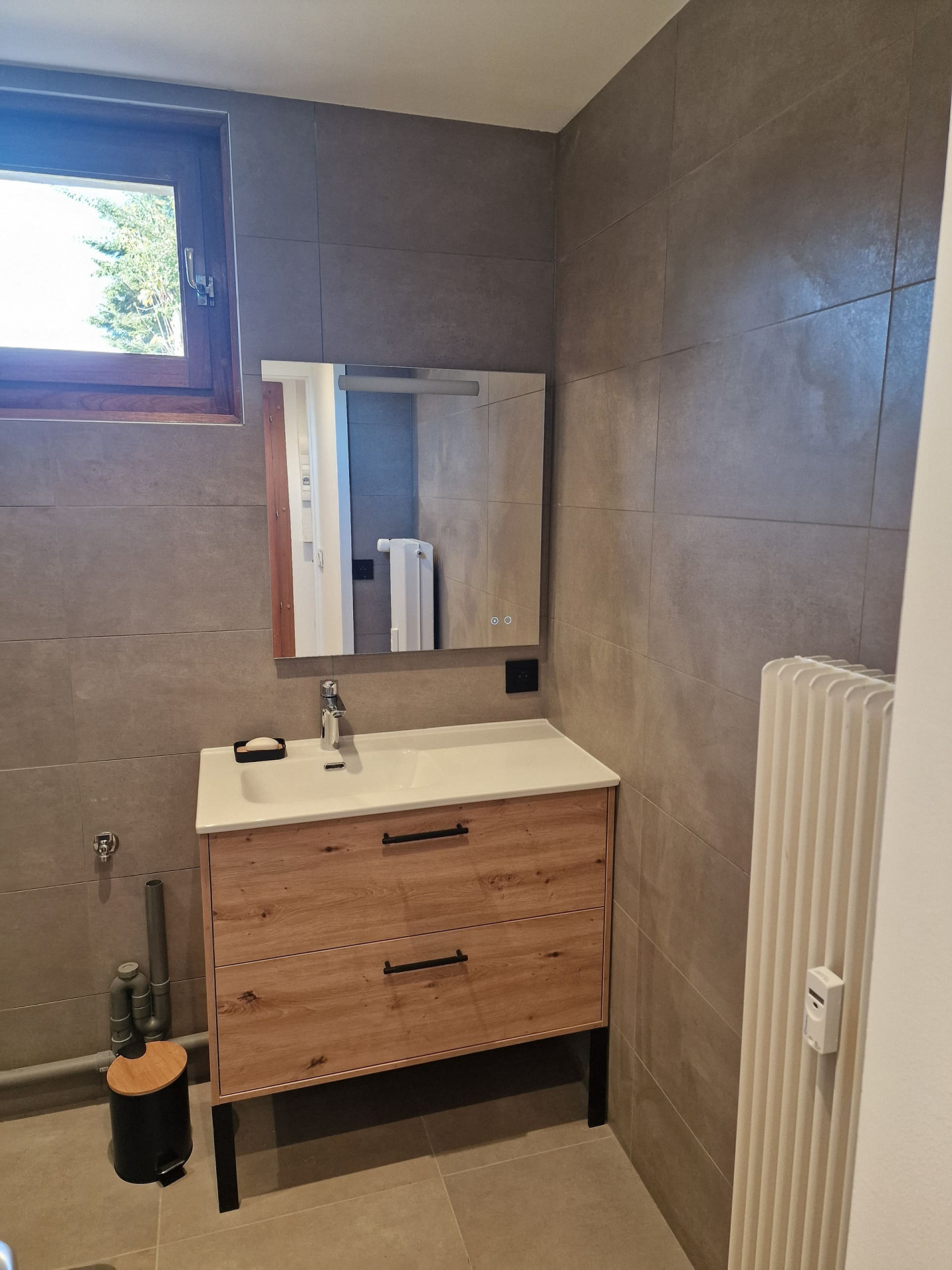 Residence Solarium, Appartment 1, shower room, Châtel Reservation