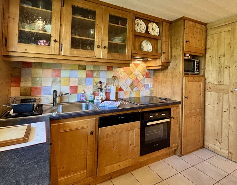 Les Fioles Residence, Apartment 19, Kitchen, Châtel Snow Ski Sun Vacation