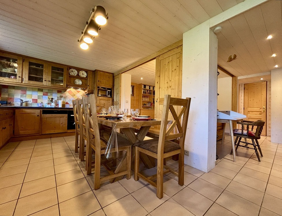 Les Fioles Residence, Apartment 19, Dining Room, Châtel Reservation