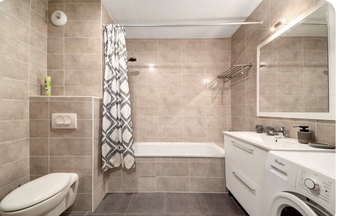 Residence Loges Blanches 102C, Bathroom, Châtel, Haute-Savoie