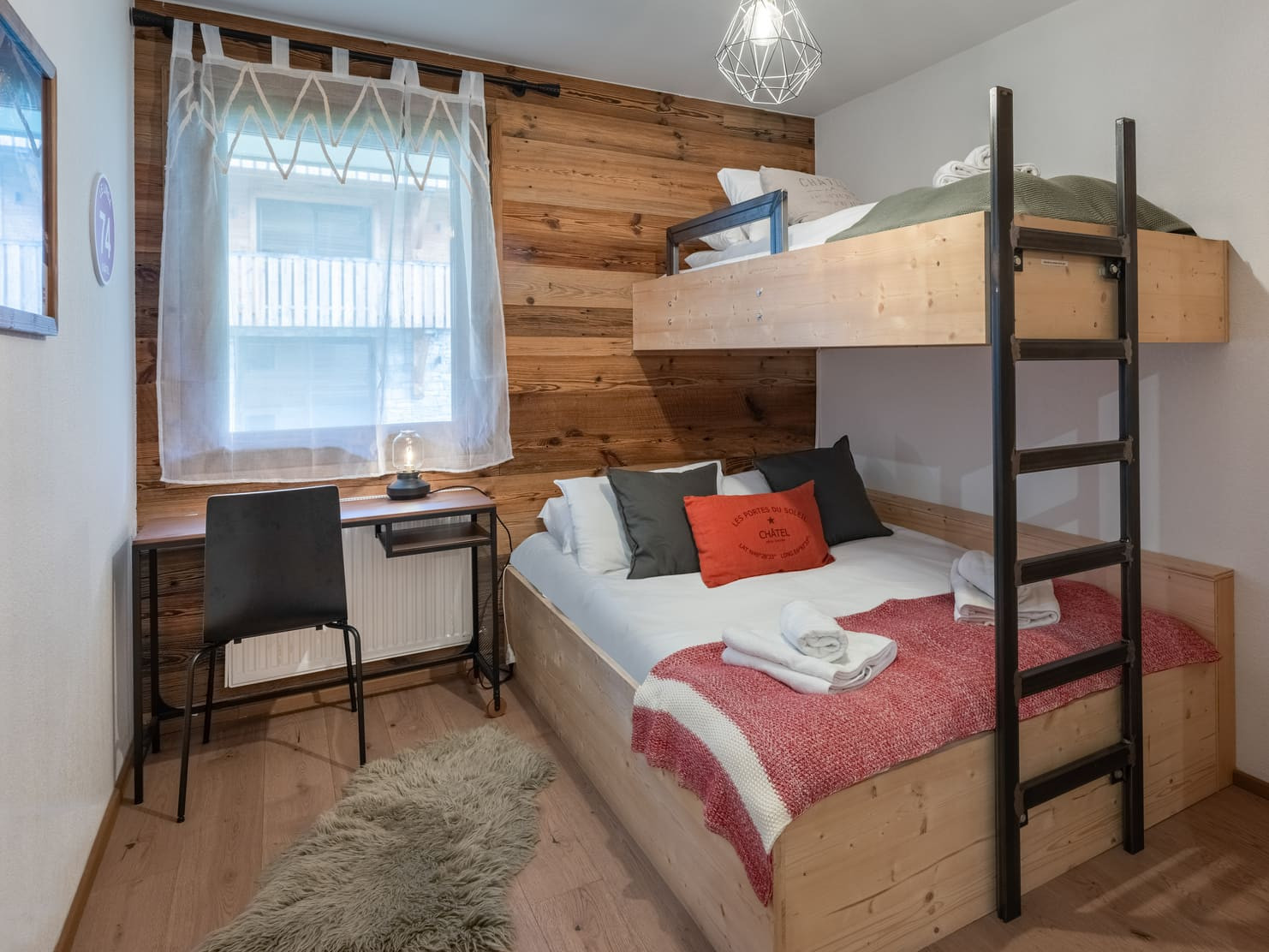 Residence Les Loges Blanches, Apartment B404, Chatel, Triple bedroom, Ski lessons