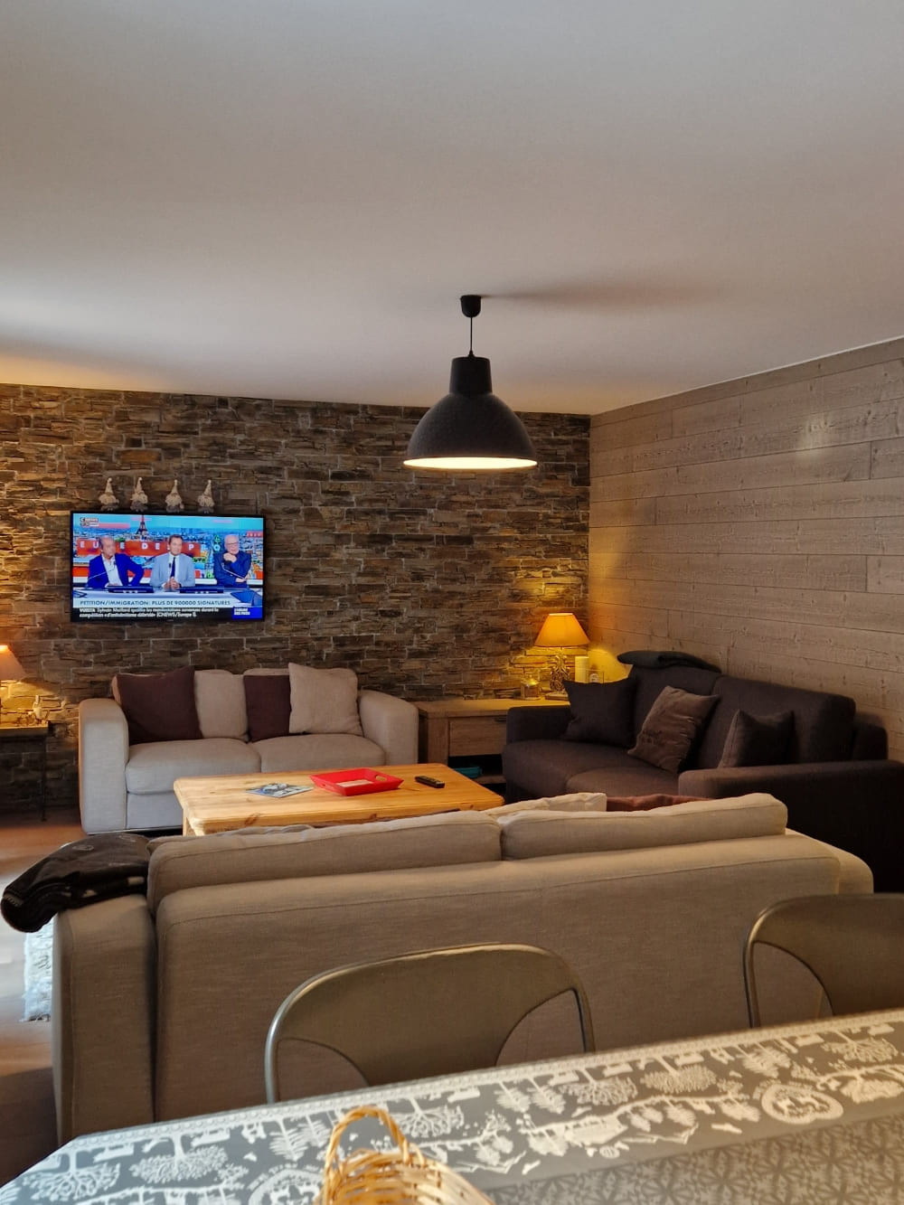 Résidence Les Soldanelles, Appartement 12, salon, Châtel Vallée d'Abondance