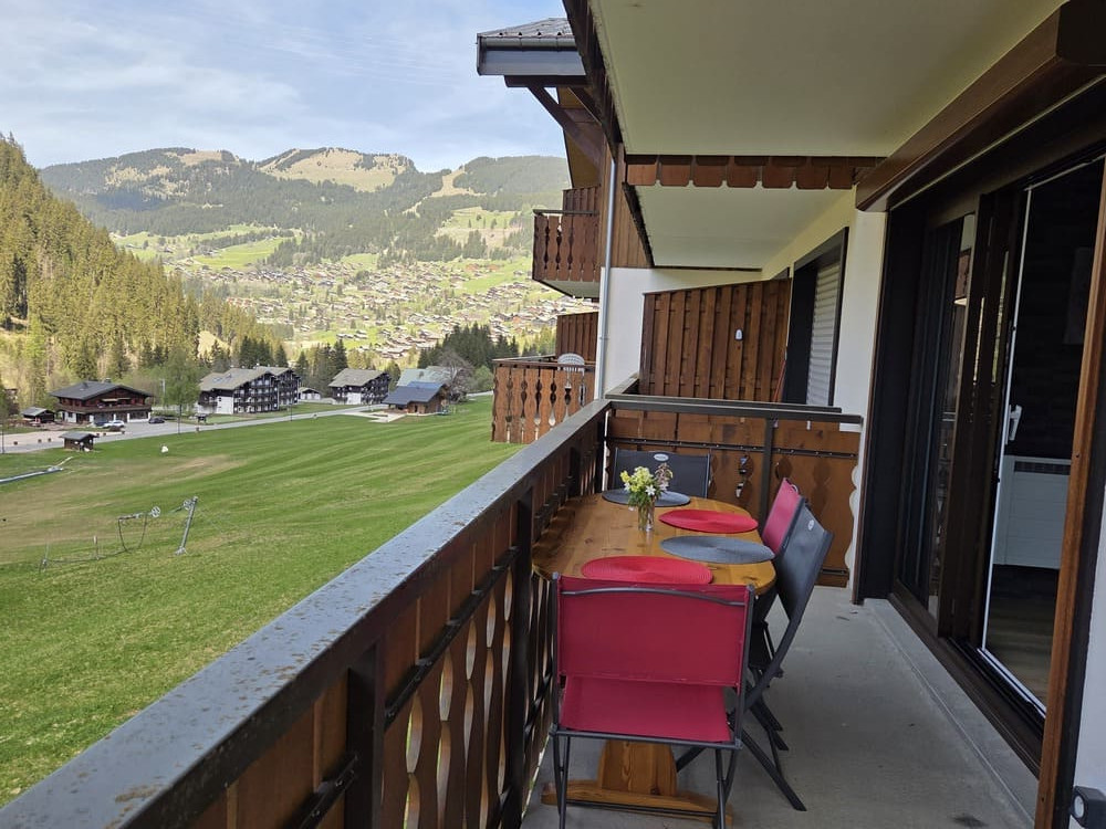 Résidence Les Tyroliens, Appartement 12A, Châtel, Balcon et vue, Séjour bien-être