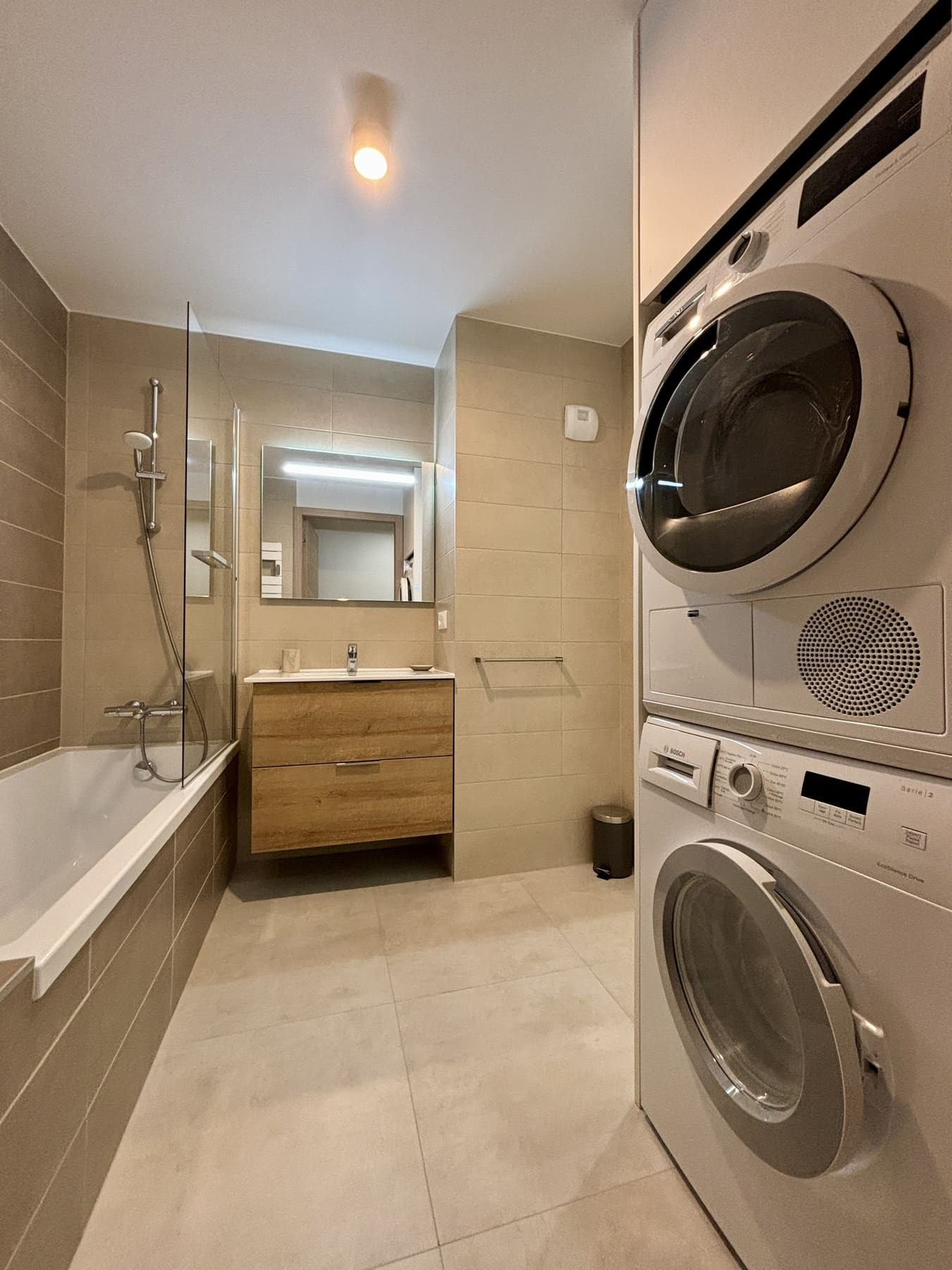 Résidence Thélème, Appartement 402, bathroom, WC, Châtel