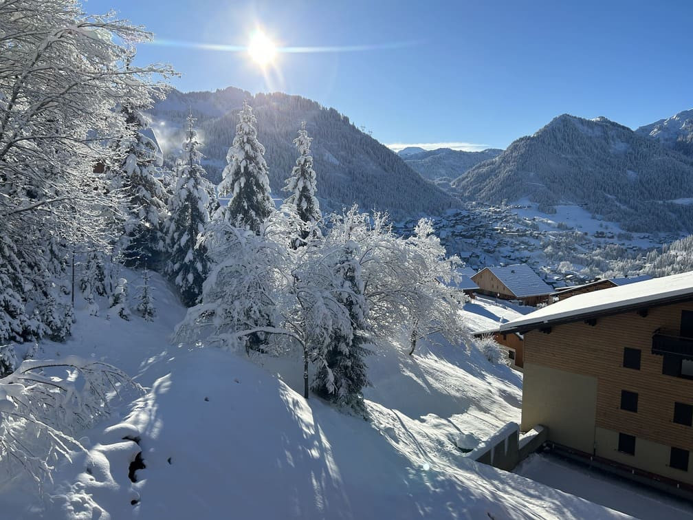 Résidence Yeti, appartement n°42, Vue extérieur, Châtel, Soleil