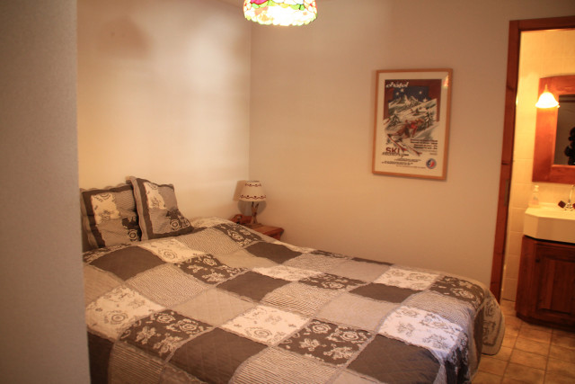 Chambre à coucher Orchidée OD17