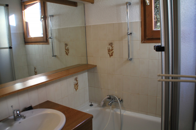 Salle de bain Gelinote GL3