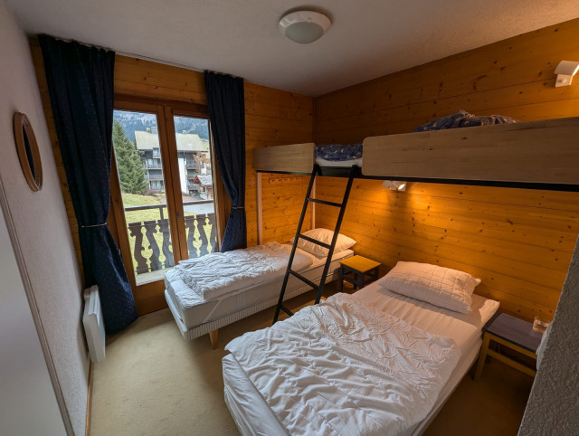 ChatelSdV4-Bedroom1-1