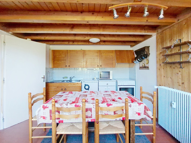 Cuisine Castel des Neiges A7 Chatel centre