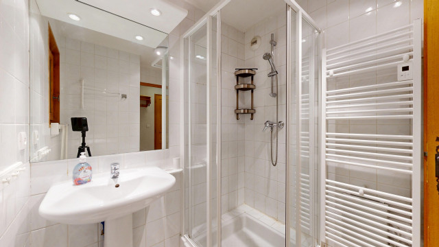 Alpvision-Appartement-Sabot-de-Venus10162025_1556301