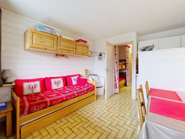 Salon Hameau des 4 saisons E89