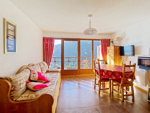 Salon Barbessine B18