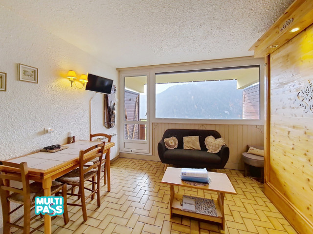 Salon Hameau des 4 saisons E88 Châtel