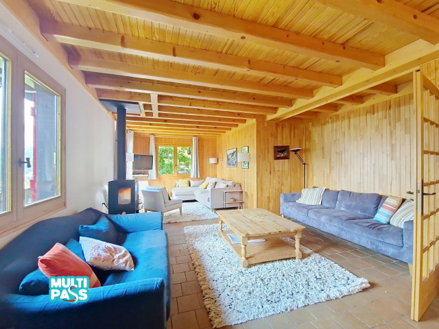 Salon Chalet Avoraz Petit Châtel