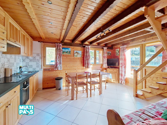 Salon Petit Savoyard - PY9 Châtel