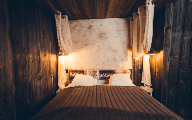 Room 476487-1146543