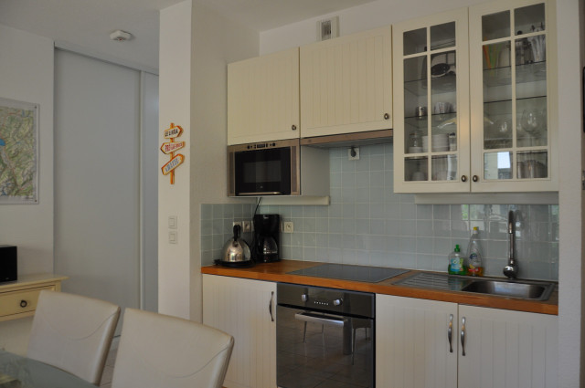 _lv_images__lot_0000000078_02_8343607