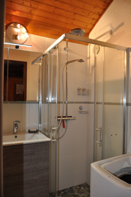 _lv_images__lot_0000000087_07_8281464