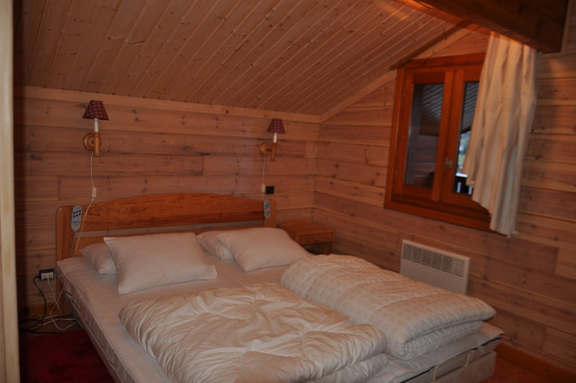 _lv_images__lot_0000000096_05_8309171