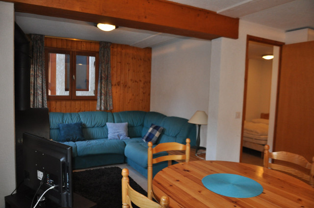 _lv_images__lot_0000000096_13_8341150