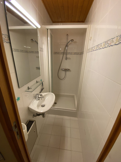 _lv_images__lot_0000000097_15_8582172