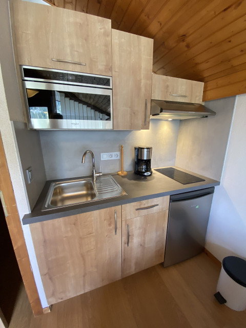 _lv_images__lot_0000000111_07_8508272