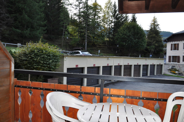 _lv_images__lot_0000000119_09_8260286