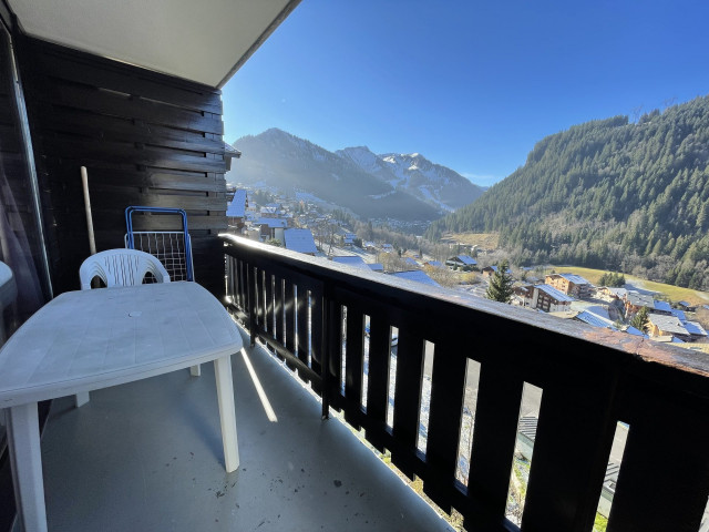 _lv_images__lot_0000000140_12_8301142