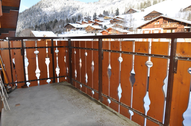 _lv_images__lot_0000000147_15_8546232