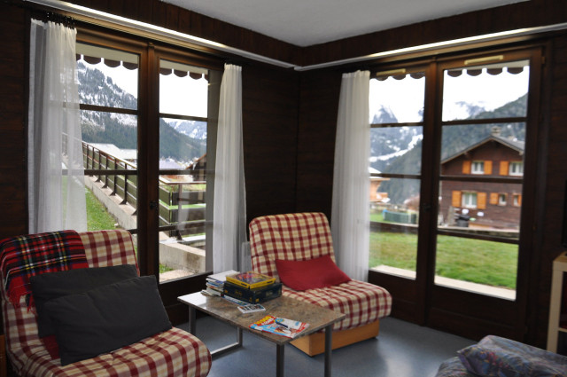 _lv_images__lot_0000000149_02_8497341