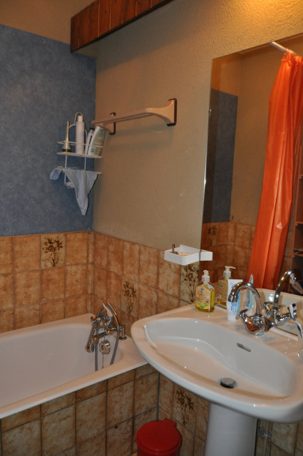 _lv_images__lot_0000000149_09_8539717