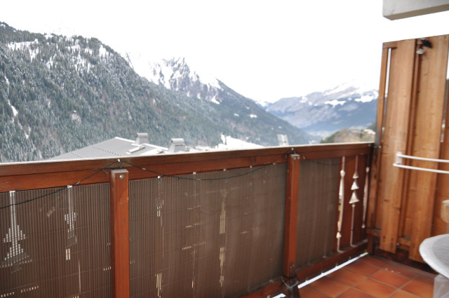 _lv_images__lot_0000000159_09_8508556